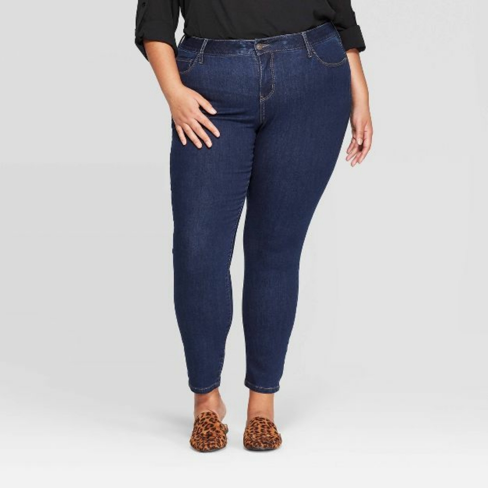 NWT AVA and VIV Skinny Comfortable Waist Jeans